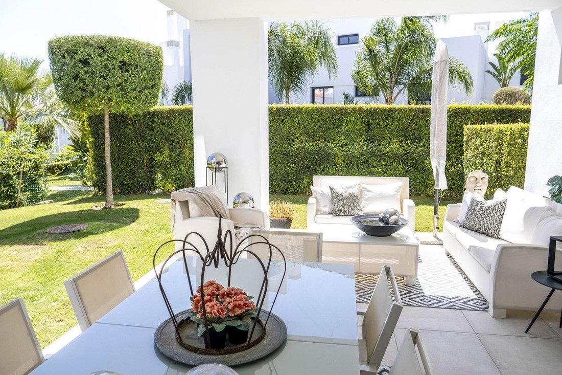 Apartment in Estepona, Andalusia, Spain 2 - 19183775