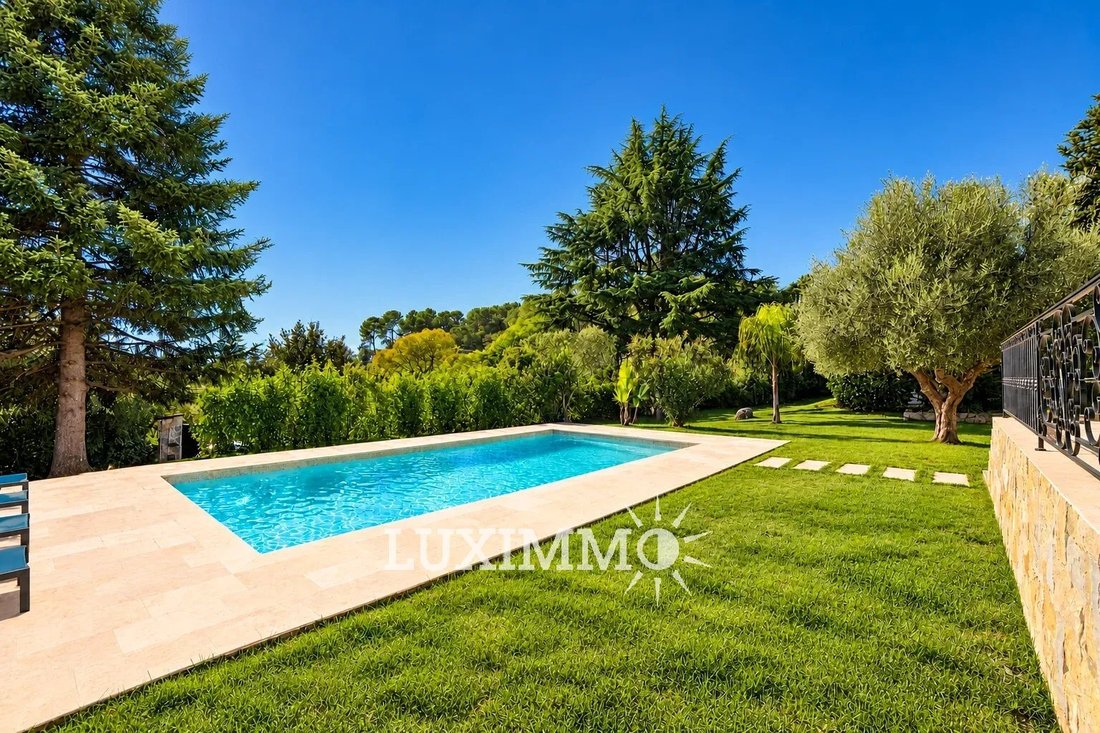 Villa a Châteauneuf-Grasse, Provenza-Alpi-Costa Azzurra, Francia 2 - 19183612