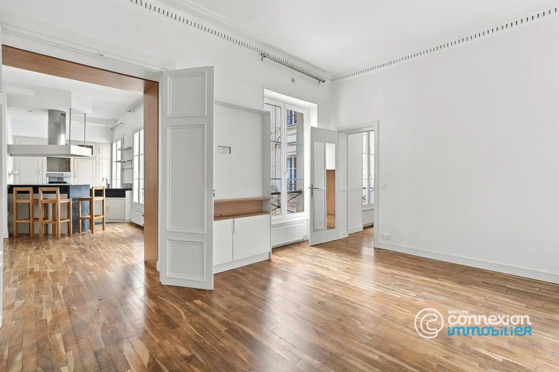 Apartment in Porte Saint Denis-Paradis, Paris 10e Arrondissement, Paris 1 - 19183491