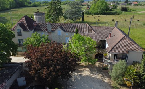 Villa en Prayssac, Occitania, Francia 1