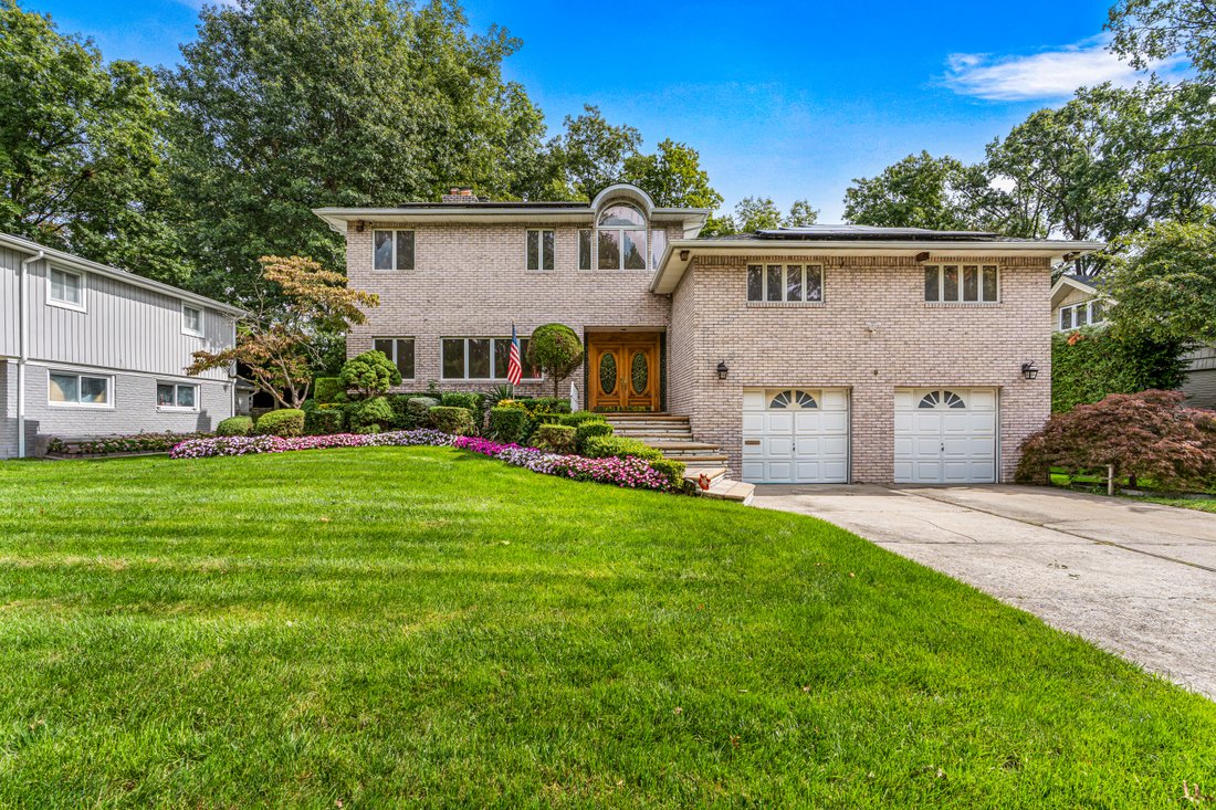 Haus in Roslyn, New York, Vereinigte Staaten 1 - 19184079