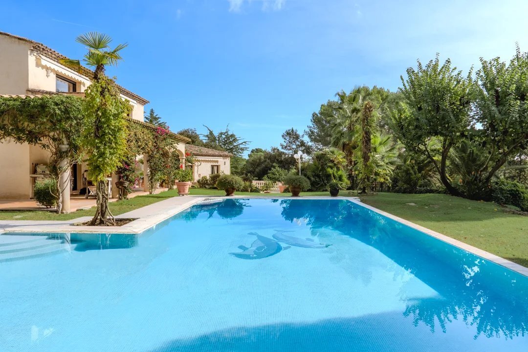 Villa en Mougins, Provenza-Alpes-Costa Azul, Francia 3 - 19183345