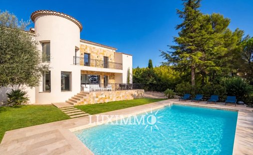 Villa in Châteauneuf-Grasse, Provence-Alpes-Côte d'Azur, Frankreich 1