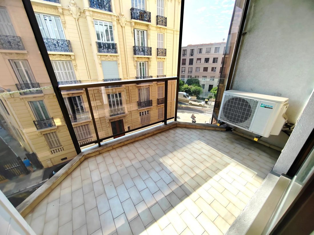 Wohnung in Nizza, Provence-Alpes-Côte d'Azur, Frankreich 5 - 19183280