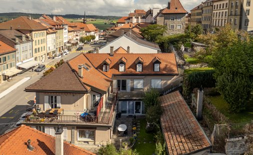 Casa a Romont, Cantone di Friburgo, Svizzera 1