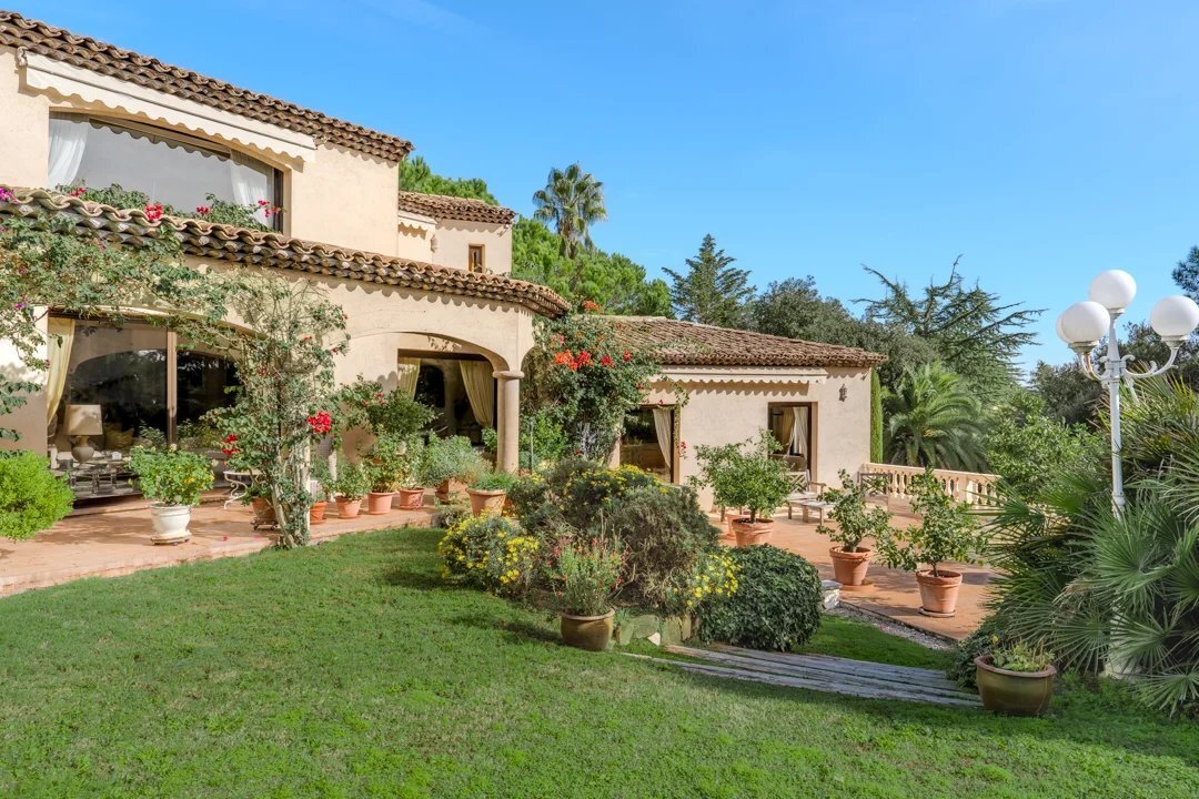 Villa en Mougins, Provenza-Alpes-Costa Azul, Francia 5 - 19183345