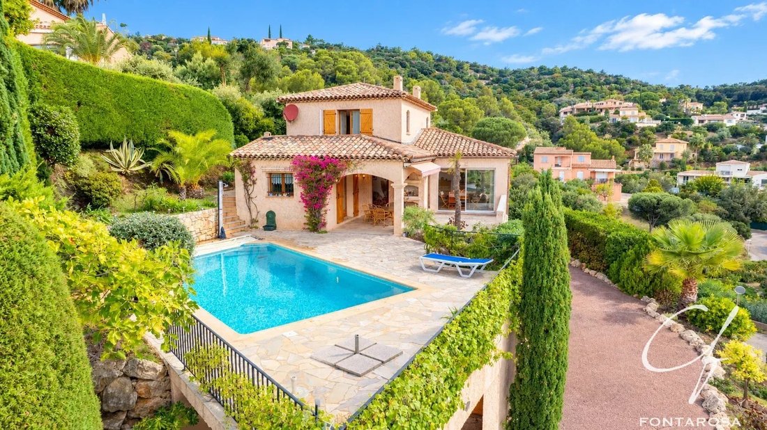 Villa à Les Issambres, Roquebrune-sur-Argens, France 1 - 19183633