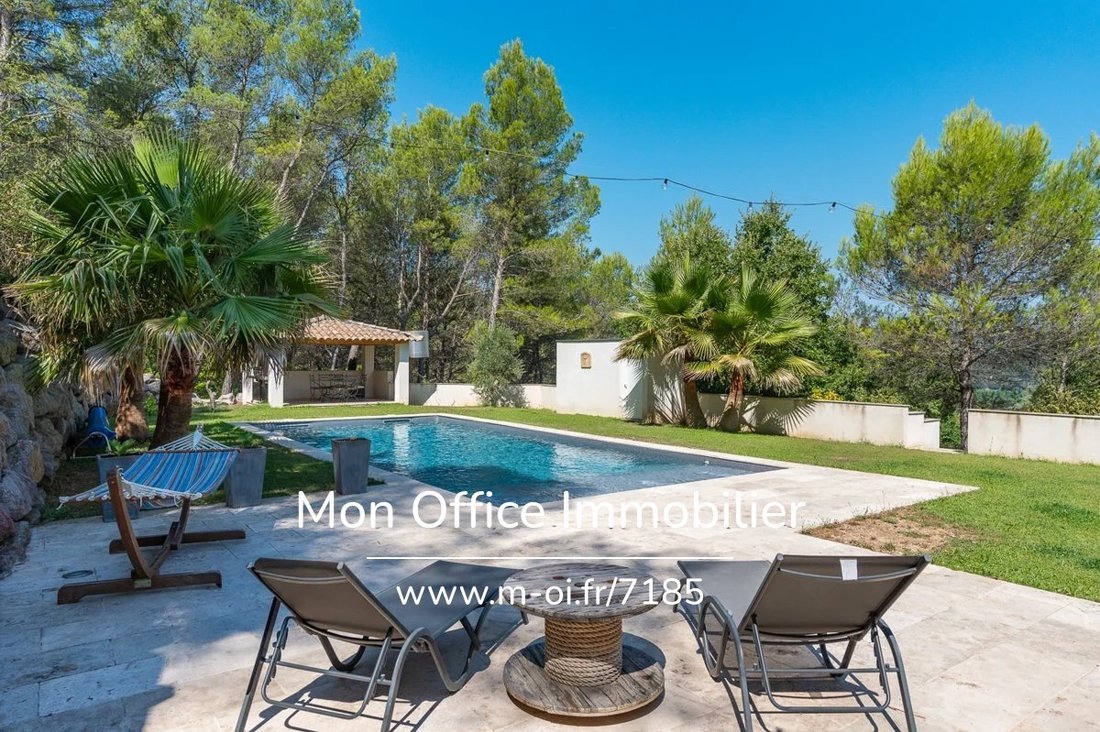 Maison à Rognes, Provence-Alpes-Côte d'Azur, France 1 - 19183716