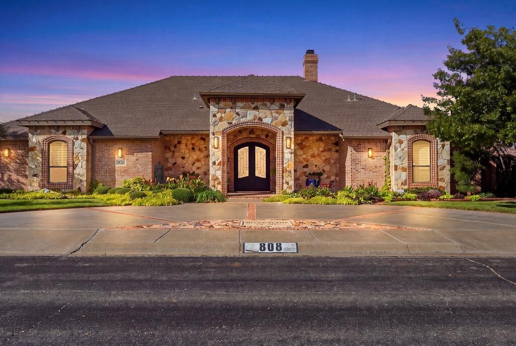 House in Midland, Texas, United States 1 - 19183942