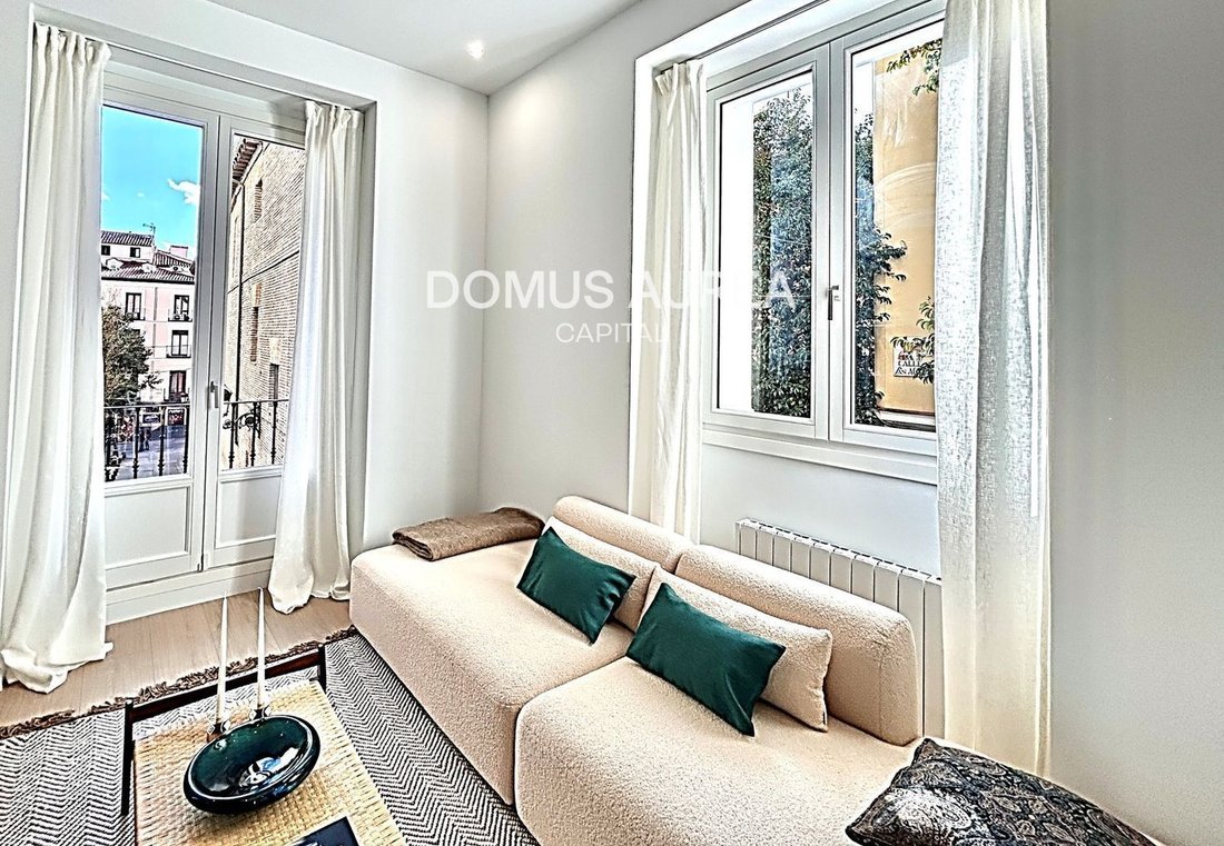 Appartamento a Retiro, Madrid, Spagna 2 - 19183465