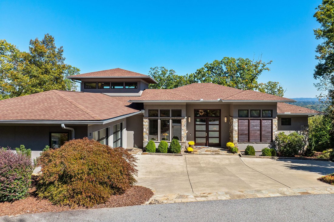 House in Hendersonville, North Carolina, United States 2 - 19183163