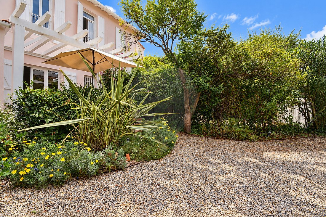 Haus in Antibes, Provence-Alpes-Côte d'Azur, Frankreich 2 - 19183790