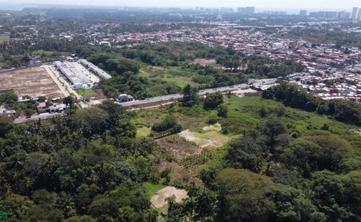 Land in Acapulco, Guerrero, Mexiko 1