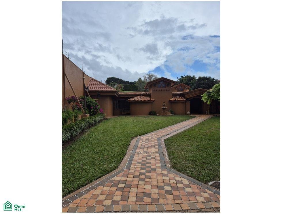 Casa a Cantone di Santo Domingo, Provincia di Heredia, Costa Rica 1 - 19138942