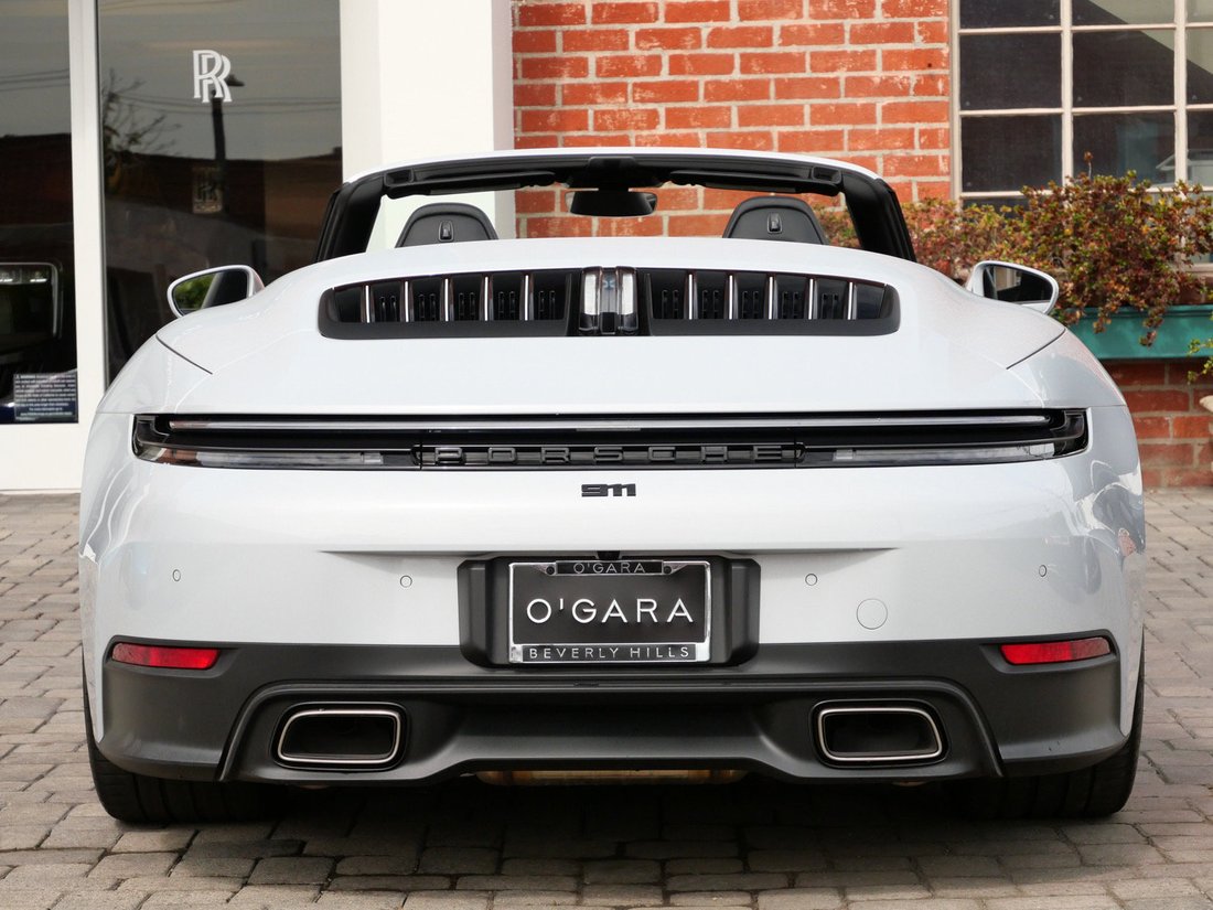 Cabriolet in Beverly Hills, CA, United States 5 - 19183658