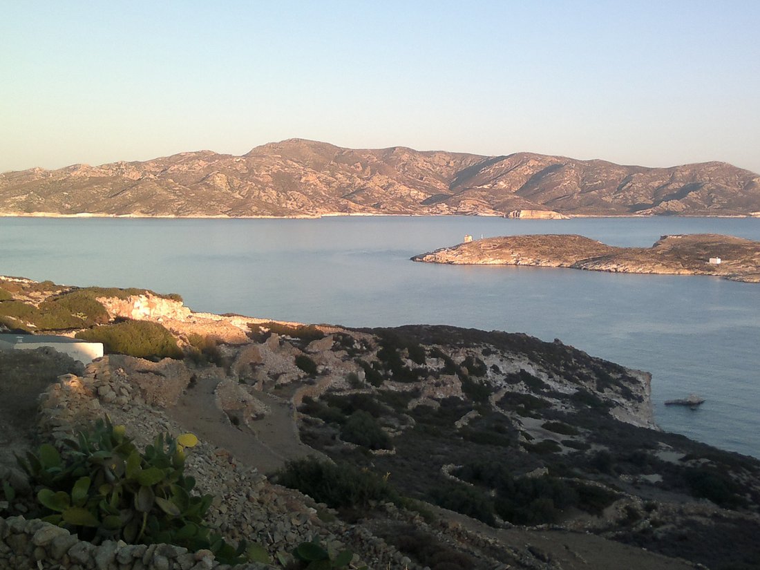 Terrain à Kimolos, Aegean, Grèce 2 - 19183230