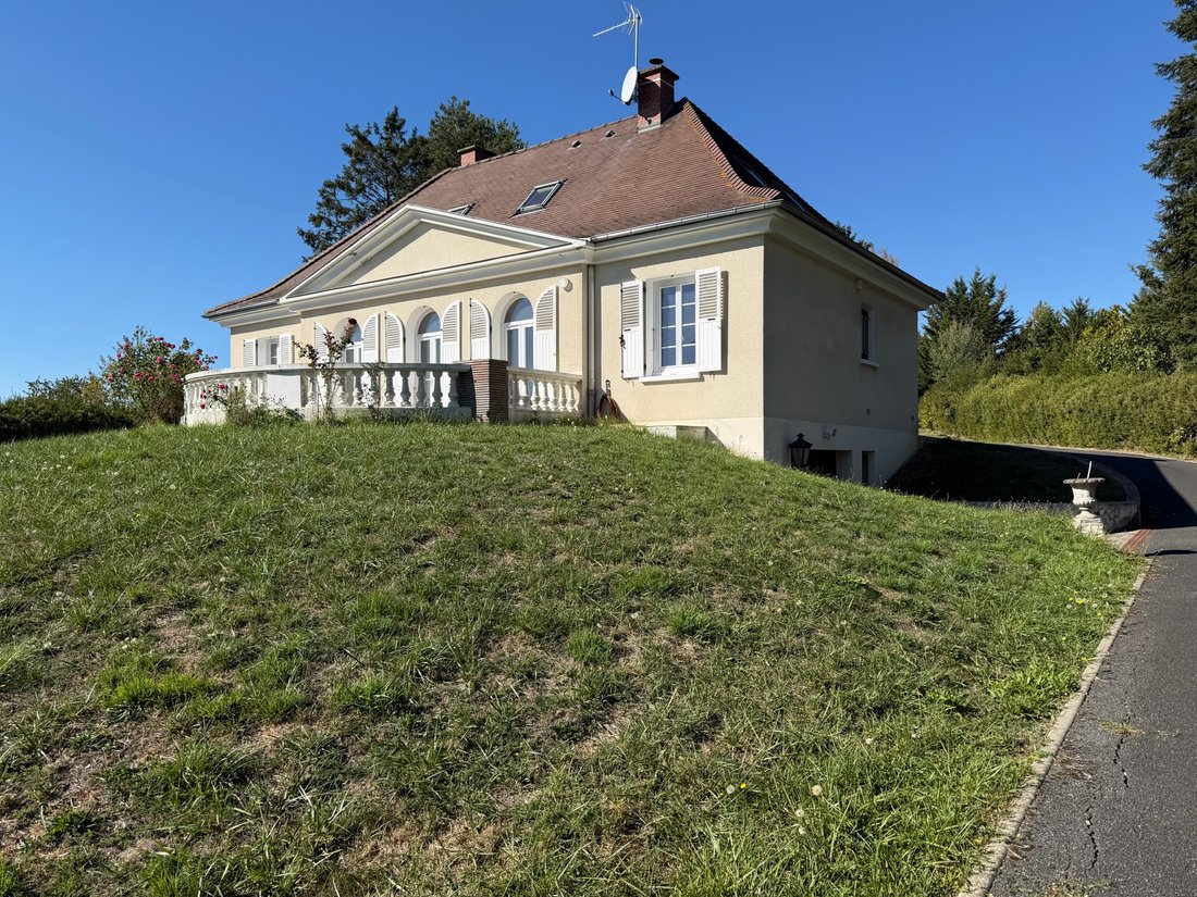 Maison à Saint-Pourçain-sur-Sioule, Auvergne-Rhône-Alpes, France 2 - 19183606