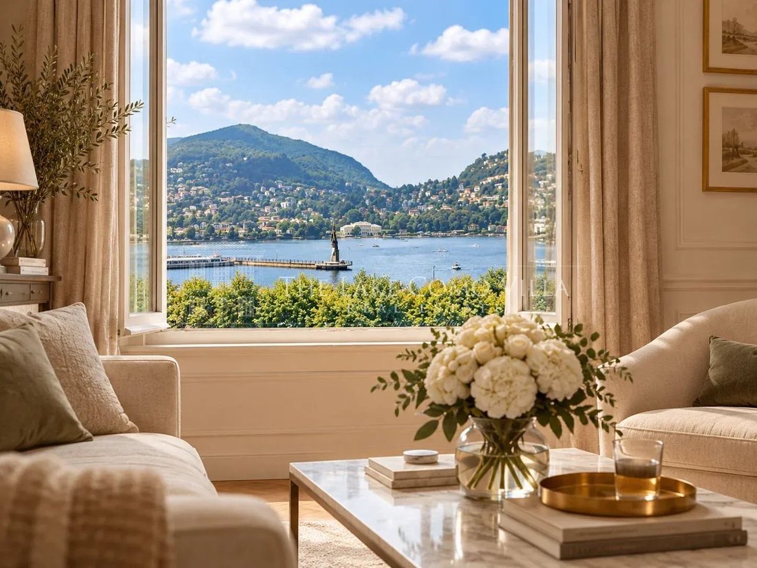 Appartement à Centro-Lago Orientale, Côme, Lombardie 4 - 19183286