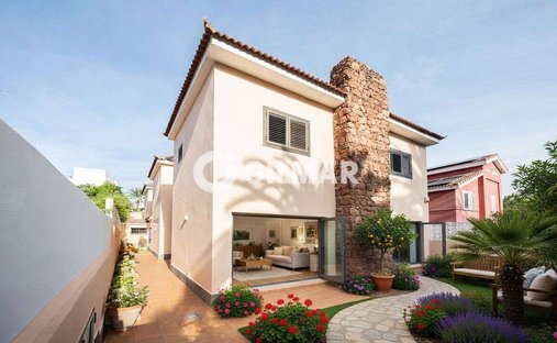 Villa in Las Palmas de Gran Canaria, Kanarische Inseln, Spanien 1