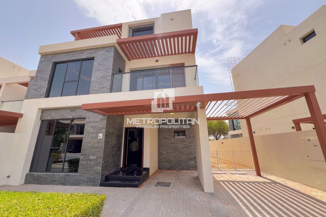 Townhouse en Damac Hills, Dubái, Emiratos Árabes Unidos 2 - 19183820