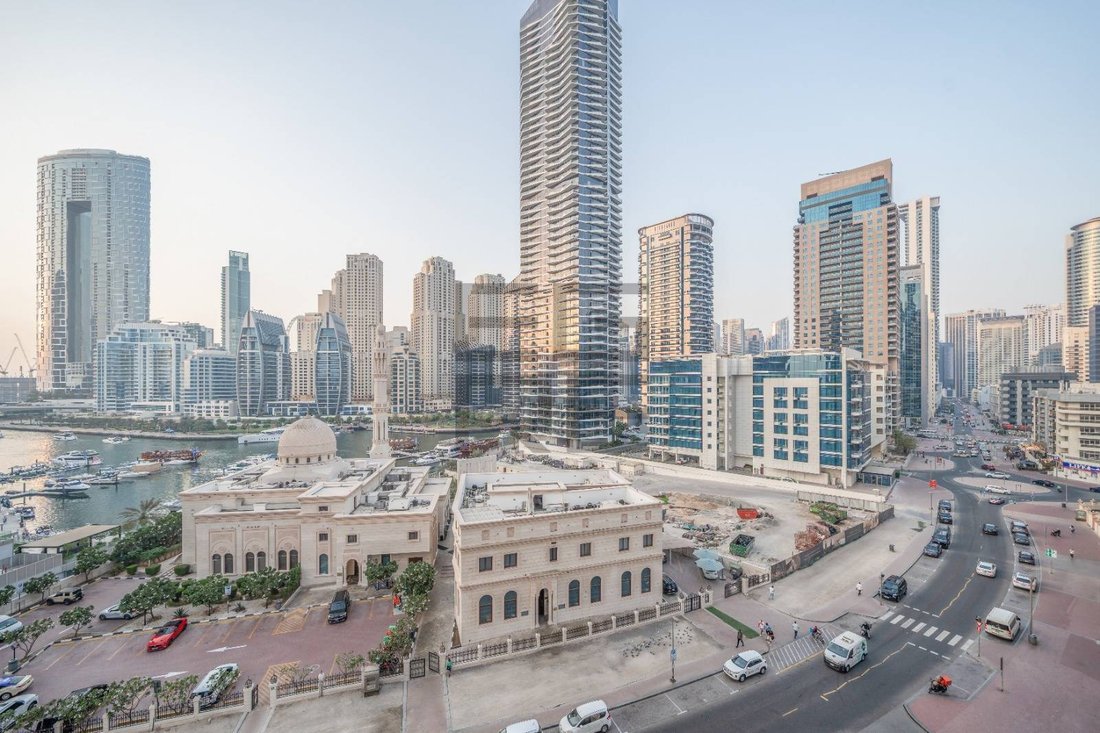 Apartment in Al Thanyah 5, Al Thanyah, Dubai 2 - 19183438