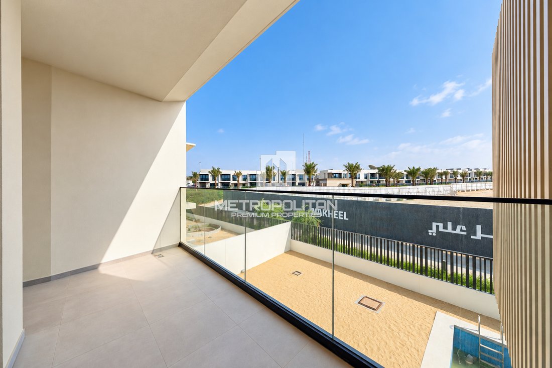 Villa en Al Furjan, Dubái, Emiratos Árabes Unidos 1 - 19183827