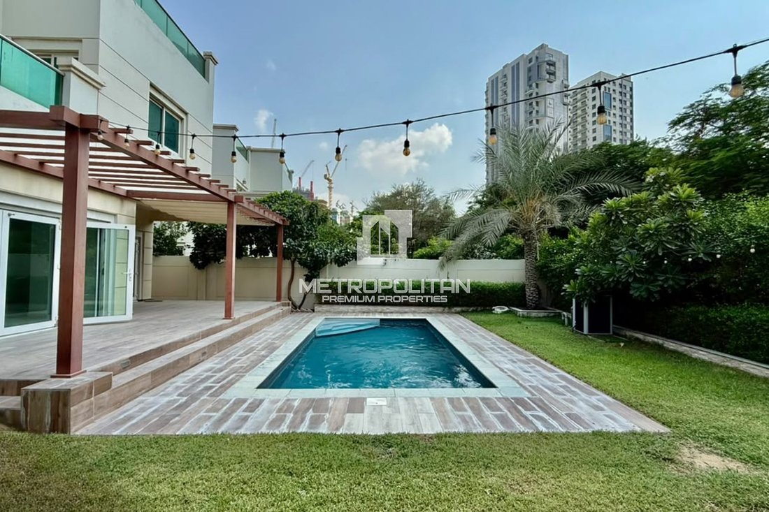 Villa in Jumeirah Village Circle, Dubai, Vereinigte Arabische Emirate 2 - 19161511