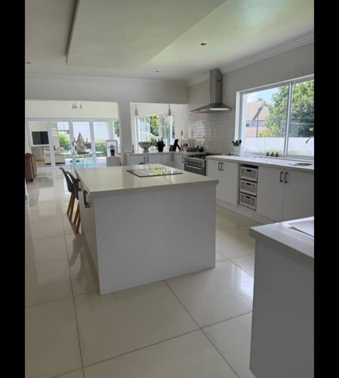 Apartment in Bryanston, Gauteng, South Africa 2 - 19183993