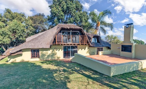 Estate in Protea Ridge, Gauteng, South Africa 1