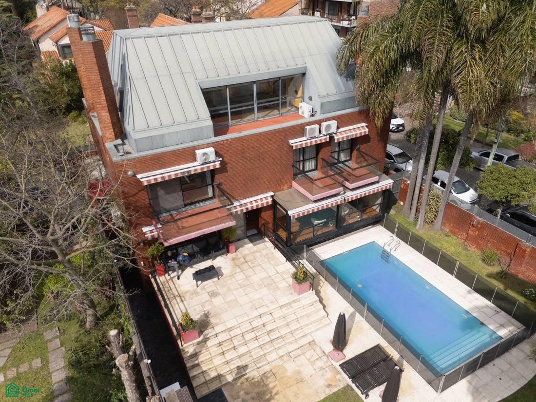 House in Olivos, Buenos Aires Province, Argentina 2 - 18809481