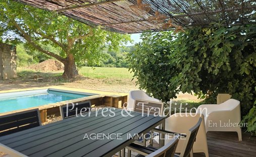 Tenuta a Goult, Provenza-Alpi-Costa Azzurra, Francia 1