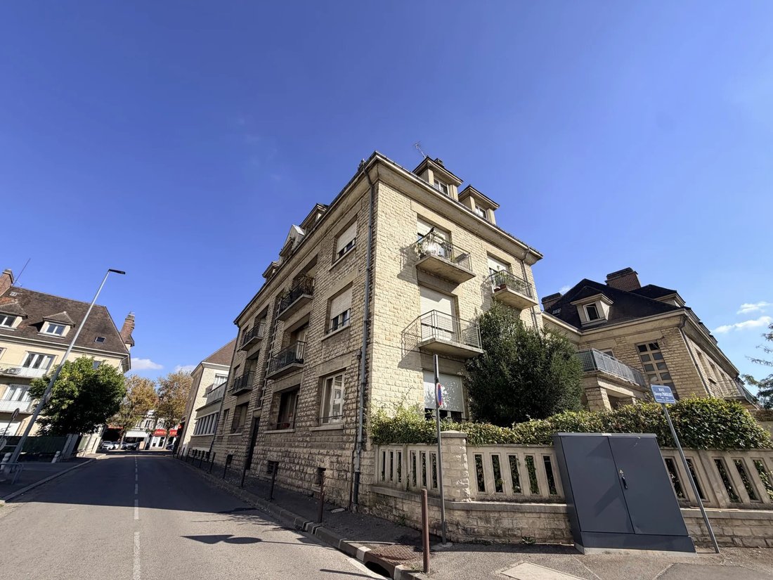 Otros en Jules Guesde, Troyes, Francia 3 - 19183485
