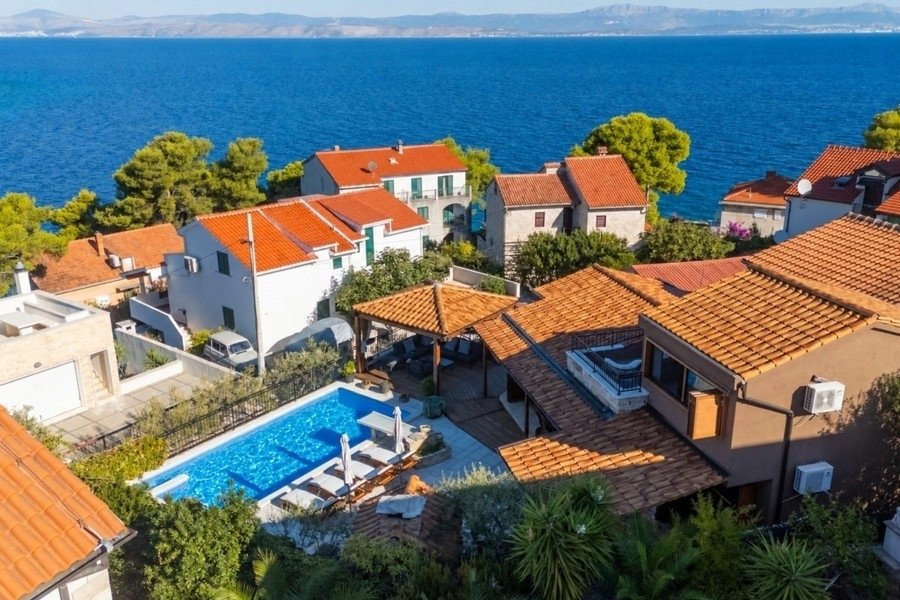 Haus in Srednje Selo, Gespanschaft Split-Dalmatien, Kroatien 1 - 19183502