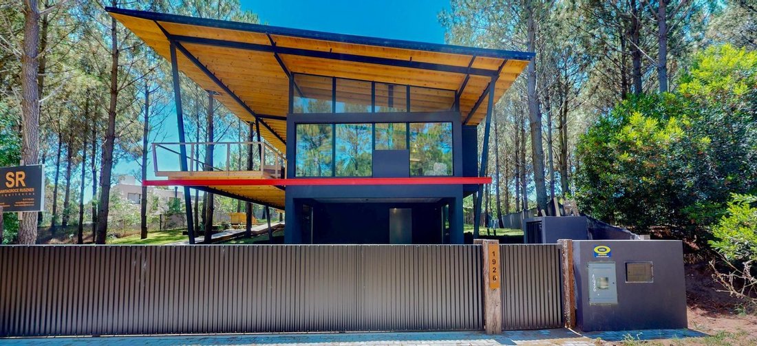 House in Pinamar, Buenos Aires Province, Argentina 1 - 19183897
