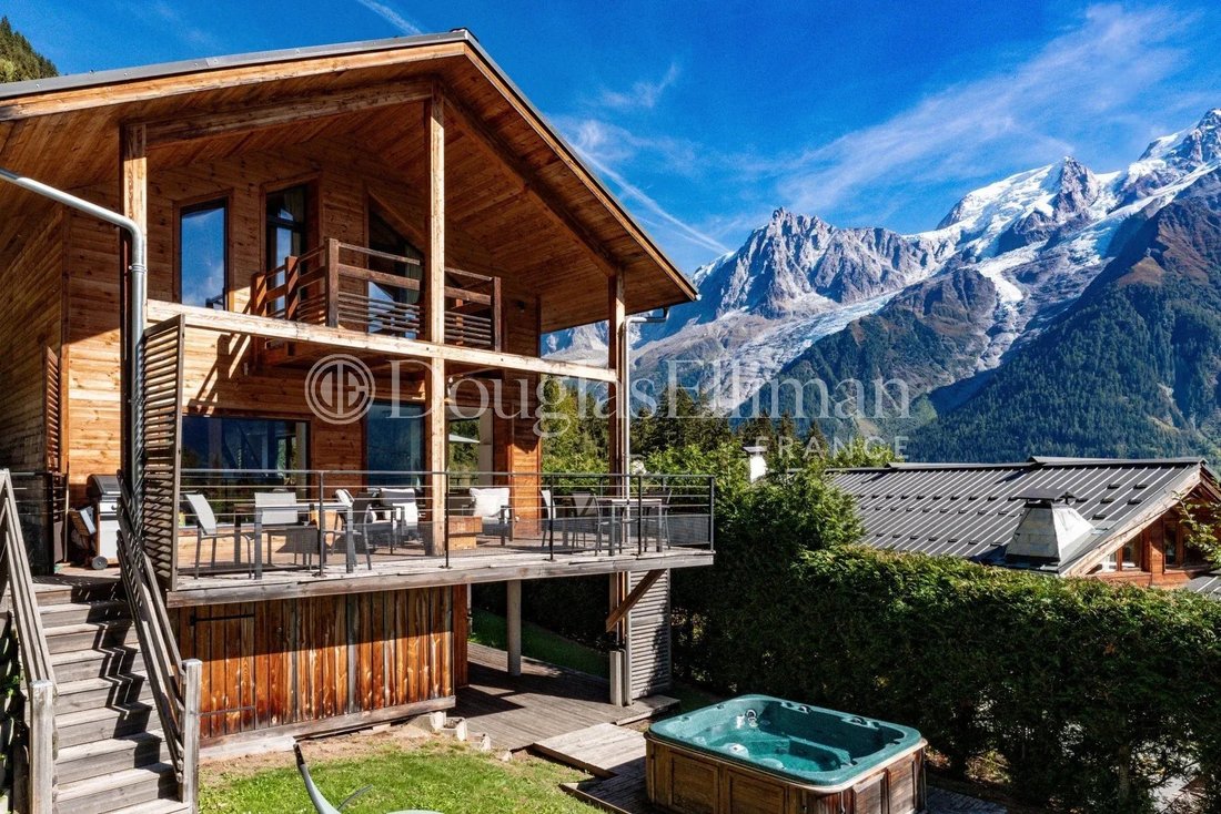 Chalet à Les Houches, Auvergne-Rhône-Alpes, France 1 - 19044228