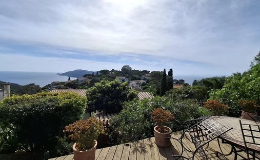 Maison à Île du Levant, Provence-Alpes-Côte d'Azur, France 1