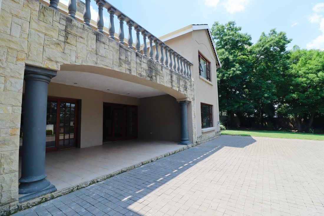 Casa en Bryanston, Gauteng, Sudáfrica 3 - 19184003