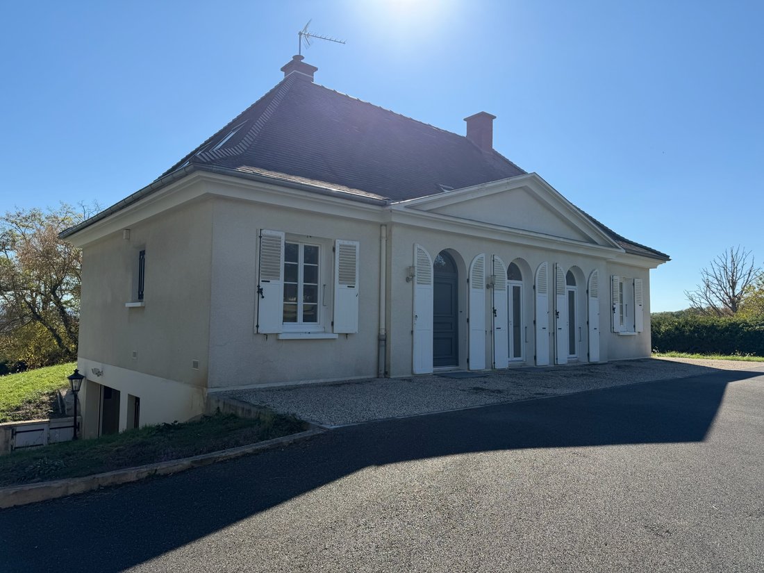 Maison à Saint-Pourçain-sur-Sioule, Auvergne-Rhône-Alpes, France 4 - 19183606