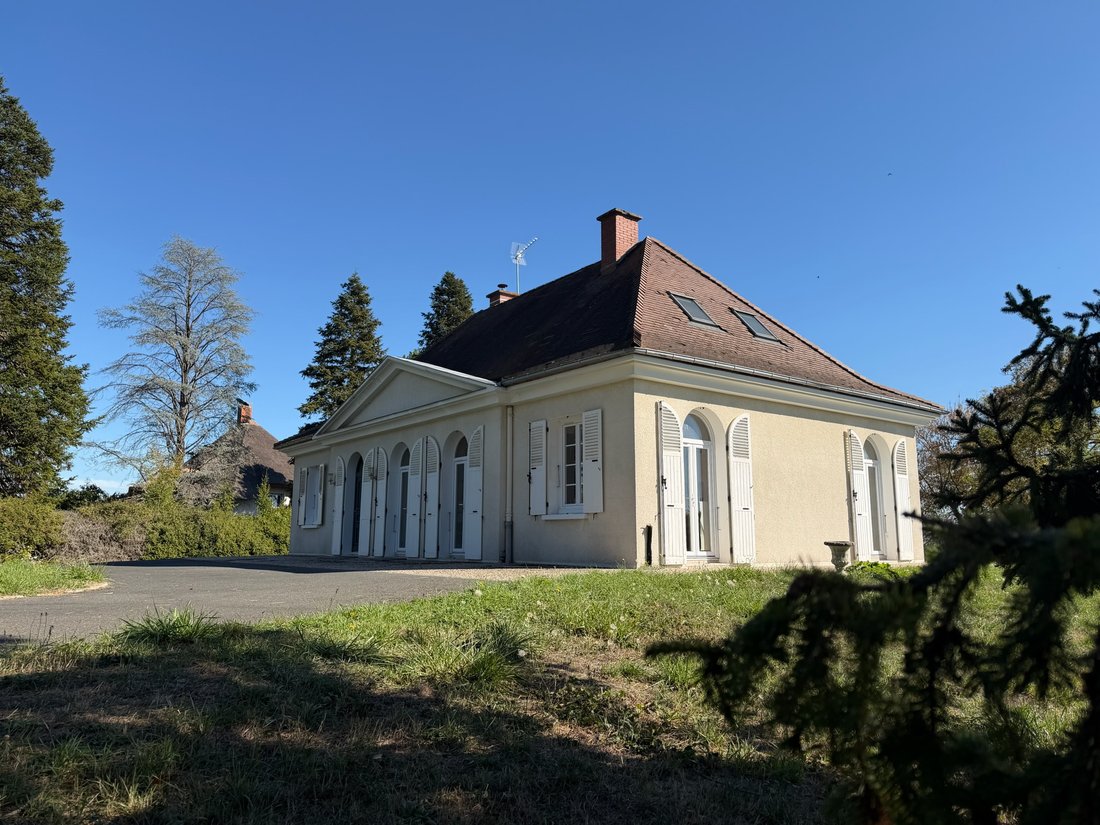 Maison à Saint-Rémy-en-Rollat, Auvergne-Rhône-Alpes, France 2 - 19180584