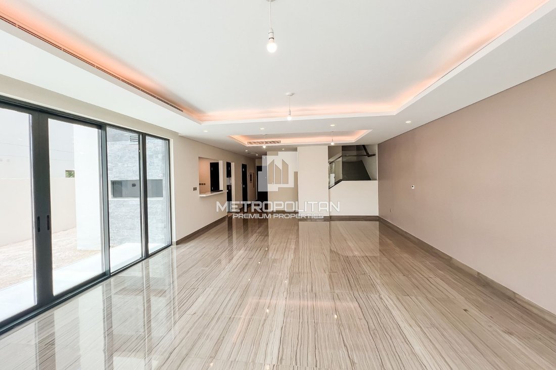 Townhouse en Damac Hills, Dubái, Emiratos Árabes Unidos 3 - 19183820