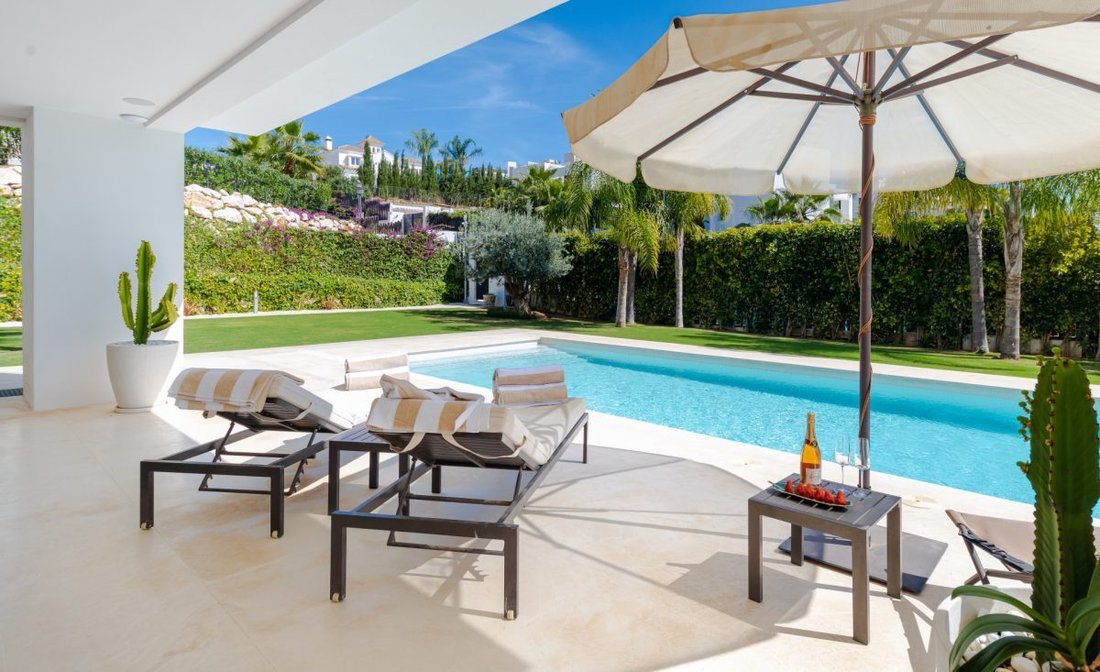 Villa in Nueva Andalucia, Marbella, Spain 5 - 19188671