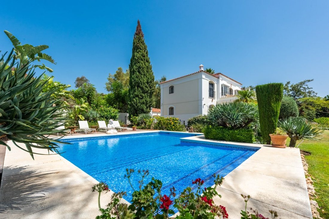 Villa en Nueva Andalucía, Marbella, España 1 - 19188489
