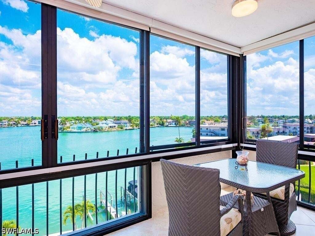 Condominio en Naples, Florida, Estados Unidos 1 - 19185037