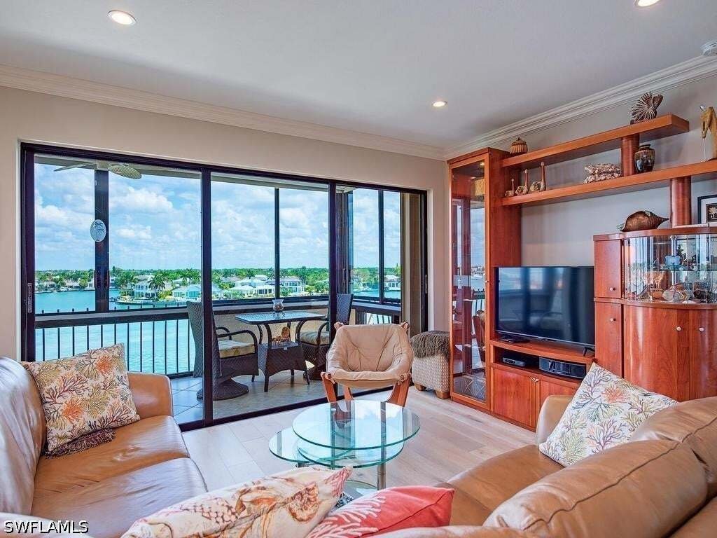 Condominio en Naples, Florida, Estados Unidos 3 - 19185037