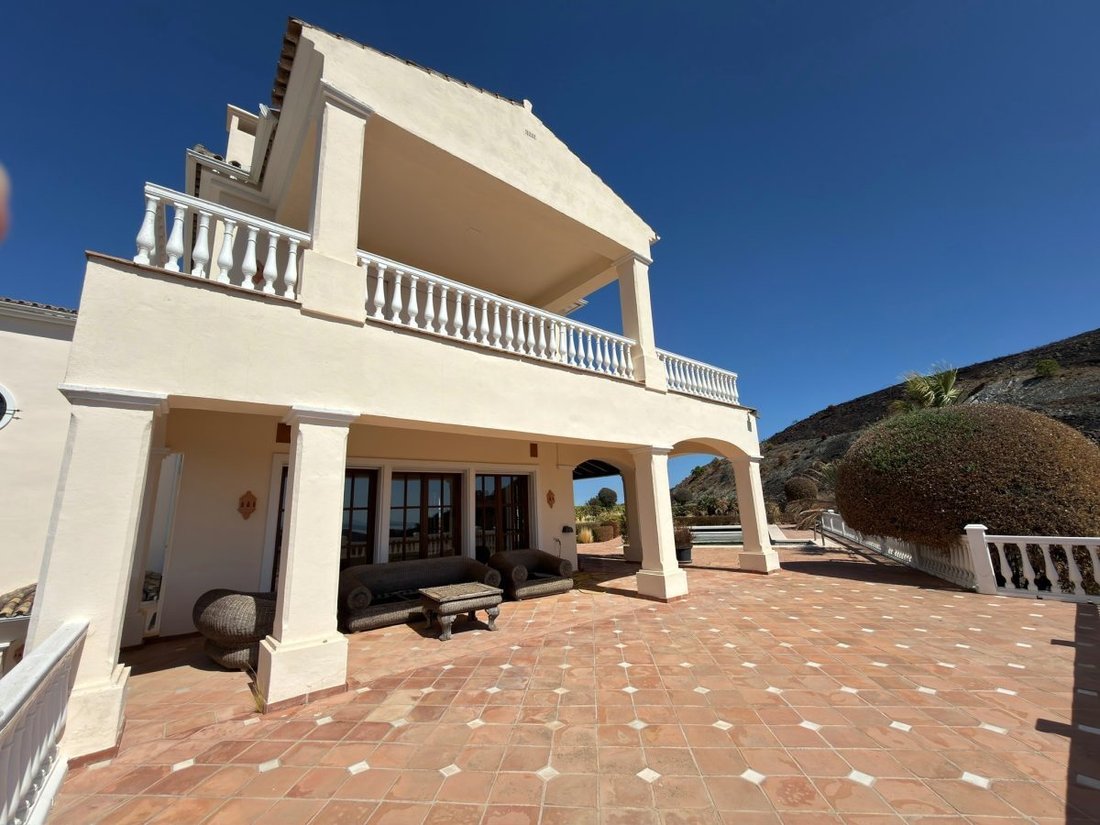 Villa in Benahavís, Andalusien, Spanien 3 - 19188633