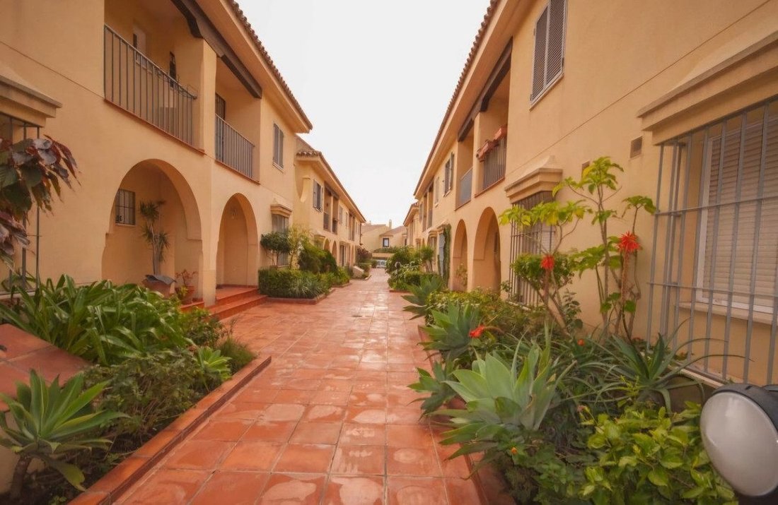Townhouse en San Pedro Alcántara, Andalucía, España 1 - 19188228