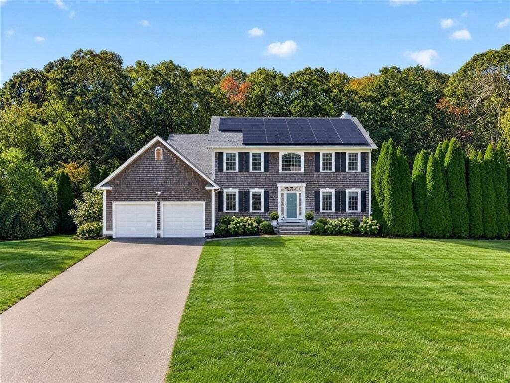 House in Westerly, Rhode Island, United States 1 - 19184585