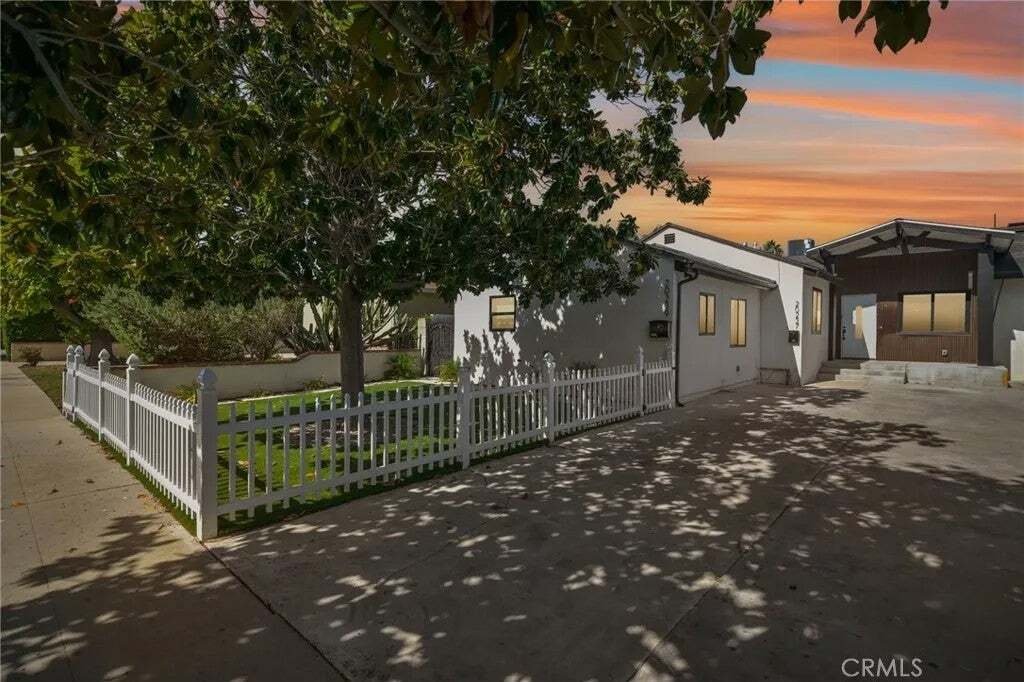 House in Los Angeles, California, United States 2 - 19185570