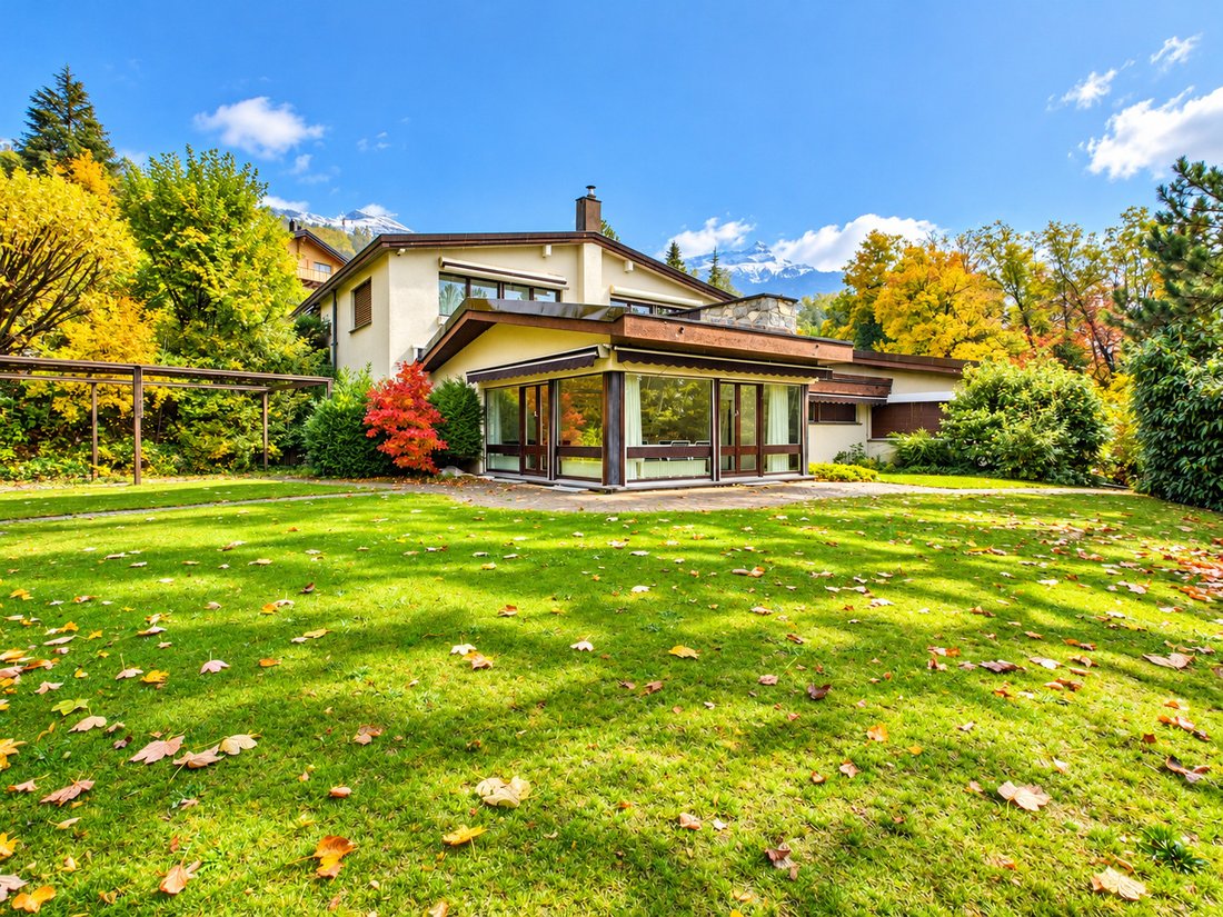 Villa in Varen, Wallis, Schweiz 2 - 19187811