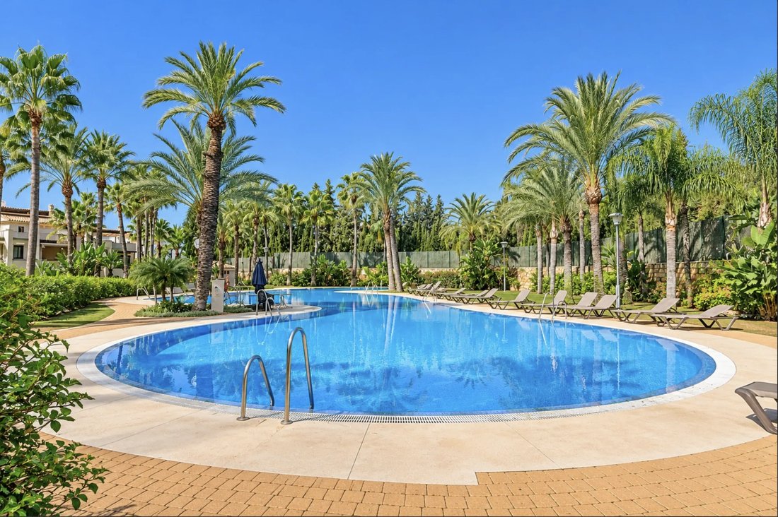 Apartamento en Nueva Andalucía, Marbella, España 3 - 19188625